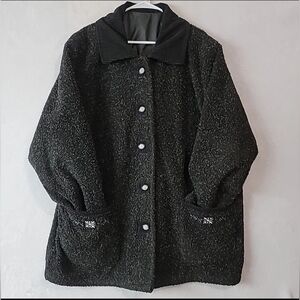 NWOT REVERSIBLE Black Fleece Coat